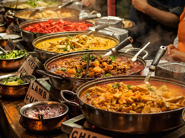 Enjoy a buffet at Bombay Lounge (Peatmoor) whilst raising funds for your charity